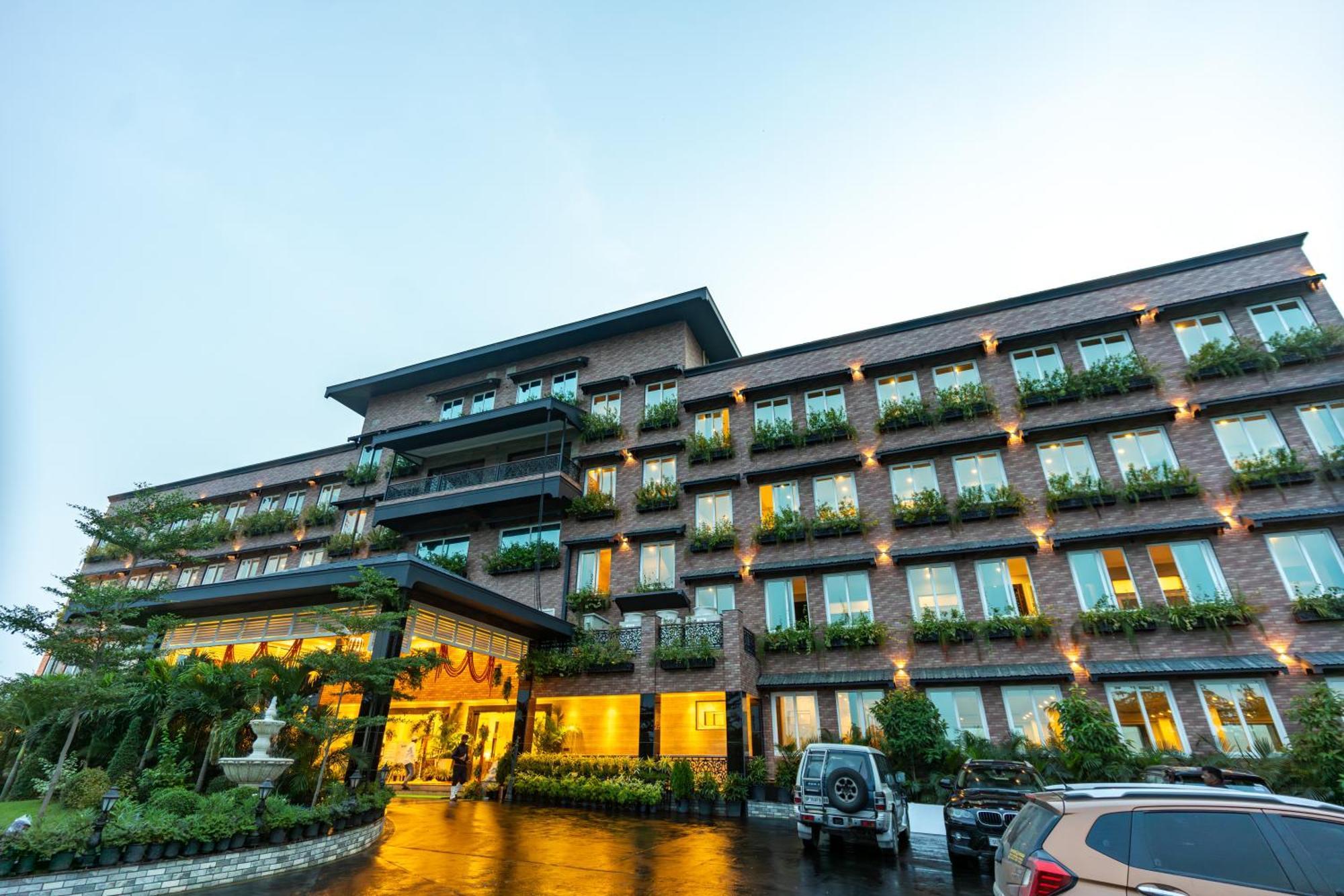 Mayfair Purnea Purnia Exteriör bild